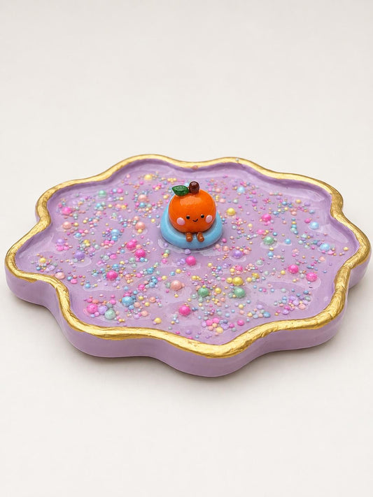 Lilac Glitter Trinket Dish with Mini Mandarin, Wavy Gold Rim Jewellery Tray – handmade polymer clay gift by Lemonty Clay