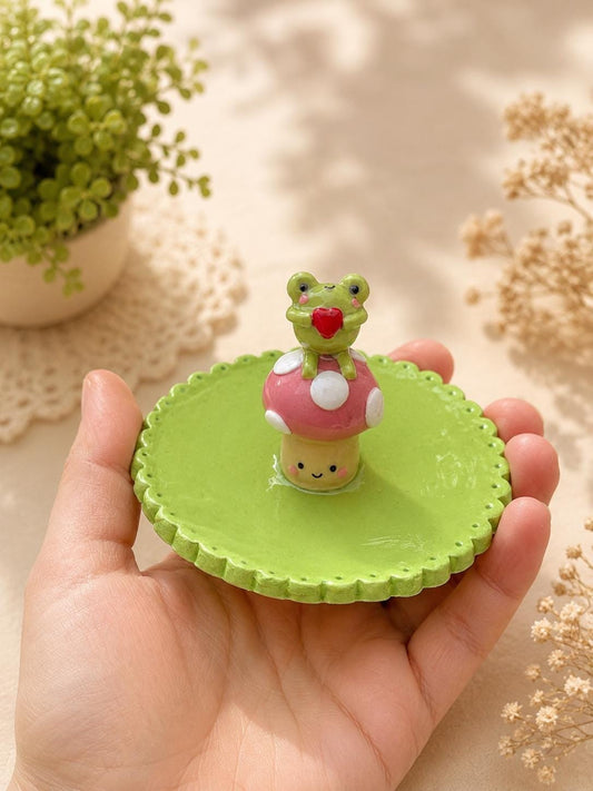Frog & Mushroom Trinket Dish, Kawaii Jewellery Tray, Cute Ring Dish, Polymer Clay Decor, Frog Lover Gift